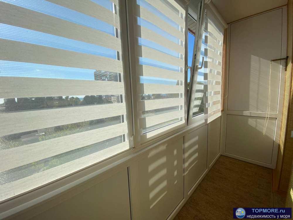 Лот № 163216.   Продаю квартиру в центре п.Лазаревское.  Квартира в хорошем кирпичном доме!  Светлая , сухая ,... - 1