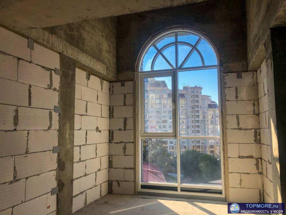 Лот № 163856. В продаже светлая и просторная квартира в доме бизнес-класса.  Сам дом клубного типа что подразумевает...