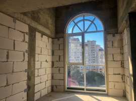 Лот № 163856. В продаже светлая и просторная квартира в доме...