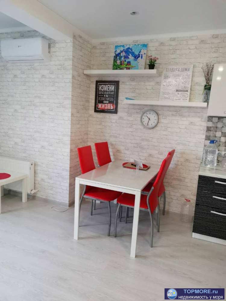 Лот № 21110. Продается светлая, уютная студия в непосредственной близости от моря и в центральной части города.... - 1