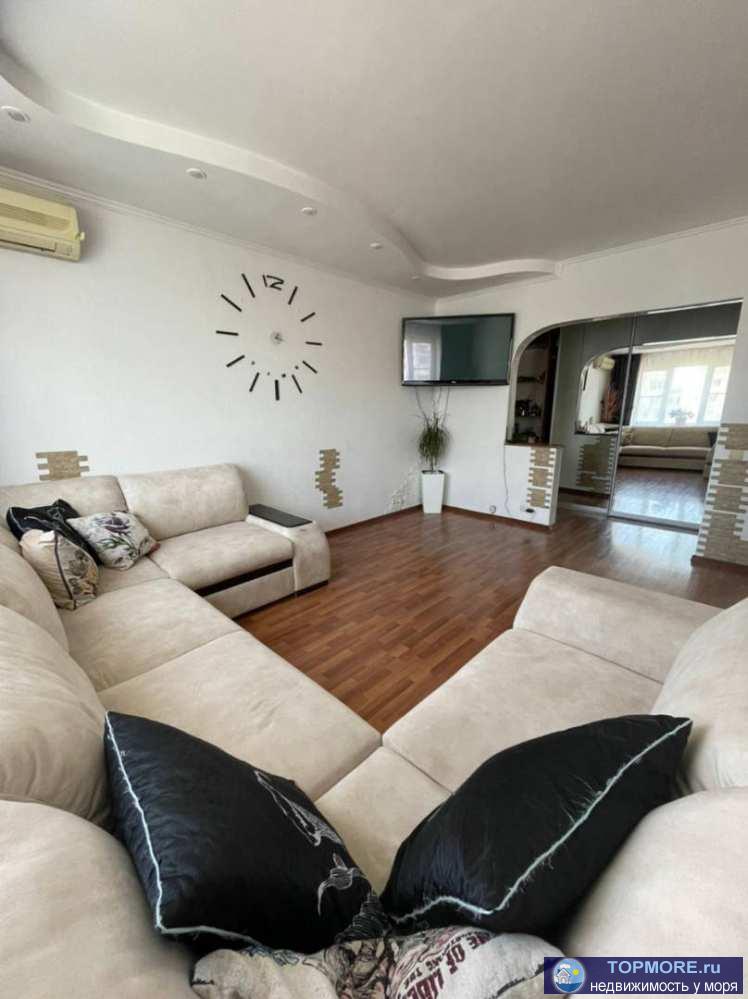 Лот № 21061. Полевая 33, 6 этаж Площадь 64,5 Продаём просторную трёхкомнатную квартиру в хорошем районе города. В...