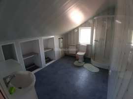 Дом находится на своей территории с парковкой и крытой террасой 10...