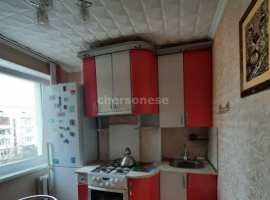 Сдается  однокомнатная  квартира на длительный срок в Нахимовском...