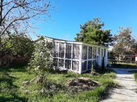 Продается небольшой дом-дача 42 кв.м. со всеми удобствами в доме....