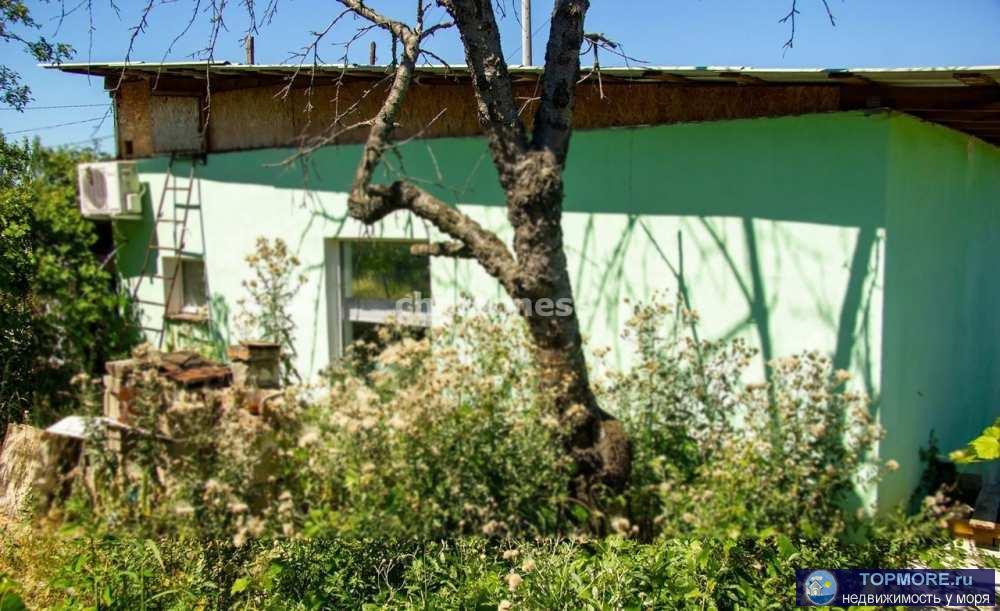 Продается дача для круглогодичного проживания в ТСН СНТ «Черноморец-2» (район м-на Океан на Острякова).   Площадь...