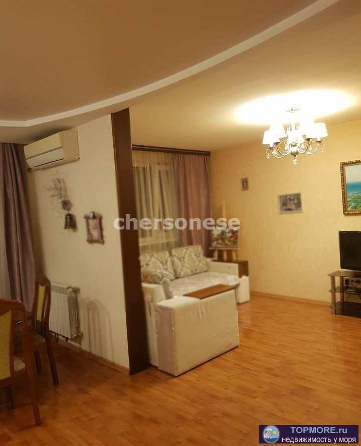 Сдаётся хорошая трёхкомнатная квартира с евроремонтом.  Квартира укомплектована всей необходимой мебелью  и техникой...