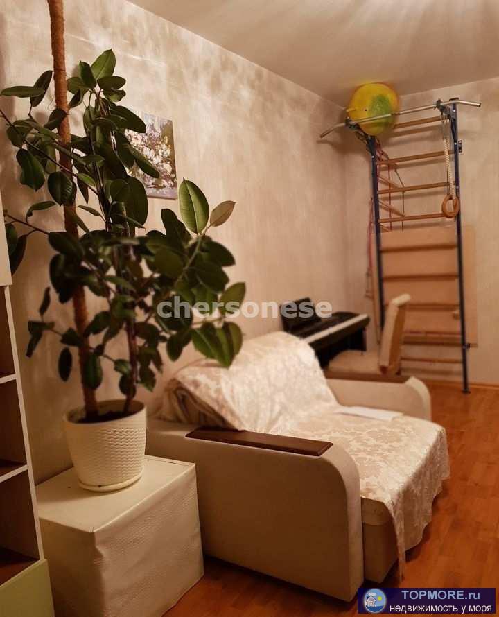 Сдаётся хорошая трёхкомнатная квартира с евроремонтом.  Квартира укомплектована всей необходимой мебелью  и техникой... - 2