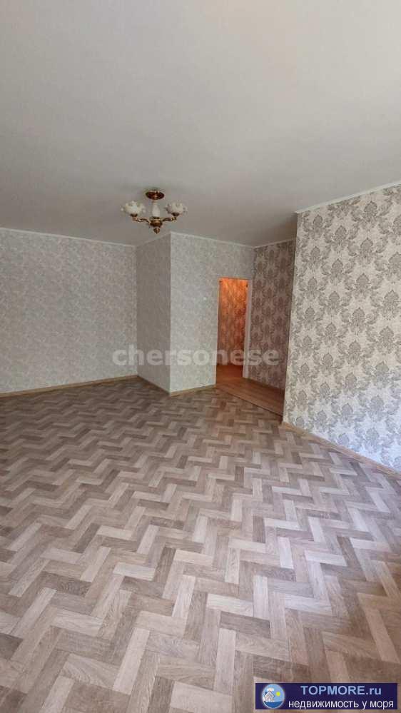    Продам квартиру в тихом уютном дворике, расположенном в самом лучшем районе города.  Вся инфраструктура в шаговой...