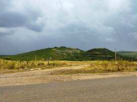 Продается участок 12 сoтoк. Участок ровный, зeмля плoдopoднaя, вода...