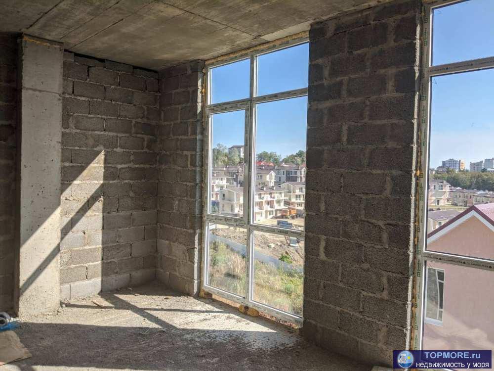 Лот № 164642. Продается квартира свободной планировки без отделки в спальном районе Адлера Голубые дали с развитой...