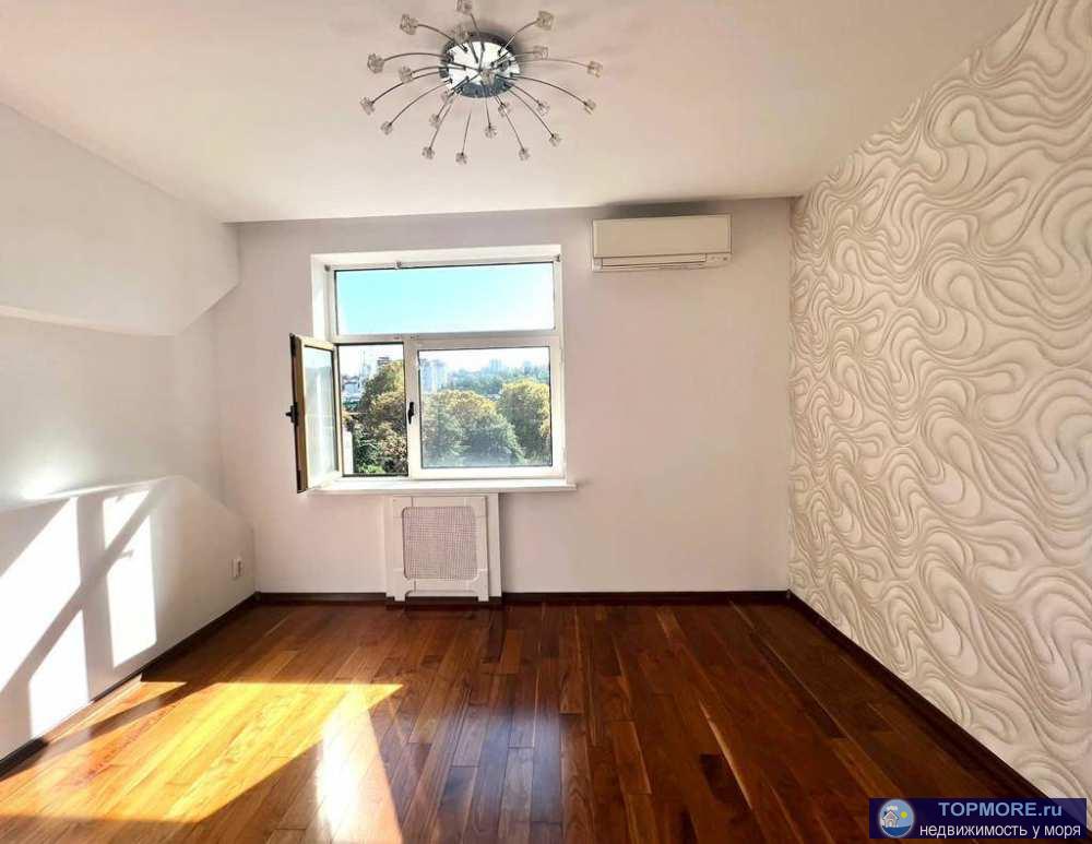 Лот № 164391. Продается квартира в самом центре города.  Общая площадь - 70 м2.  Подземный паркинг, закрытая...