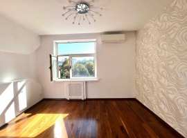 Лот № 164391. Продается квартира в самом центре города.
Общая...