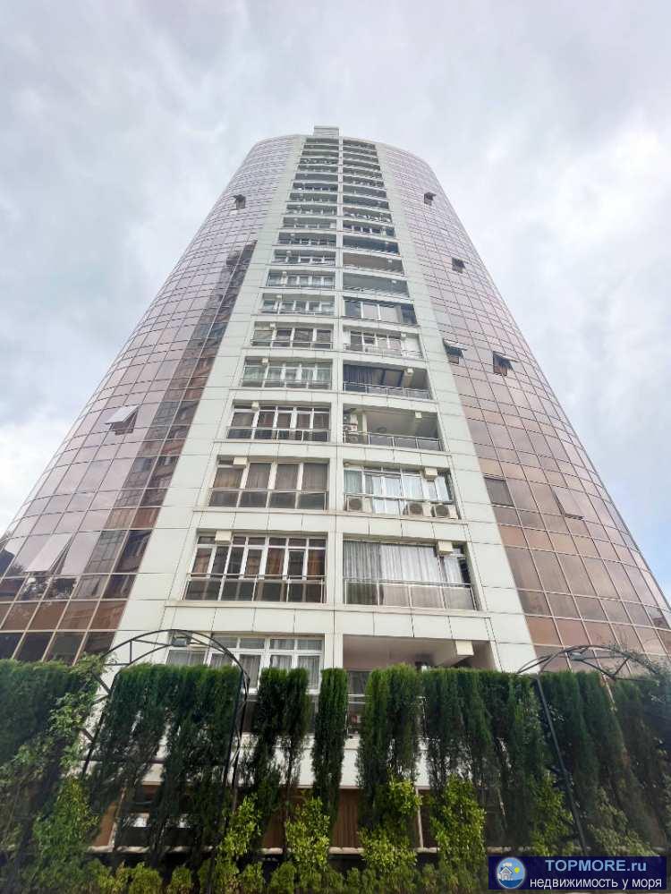 Лот № 164890. В продаже квартира в элитном жилом комплексе Фальконе в центре Сочи, в 5 минутах от моря.  Выполнен...