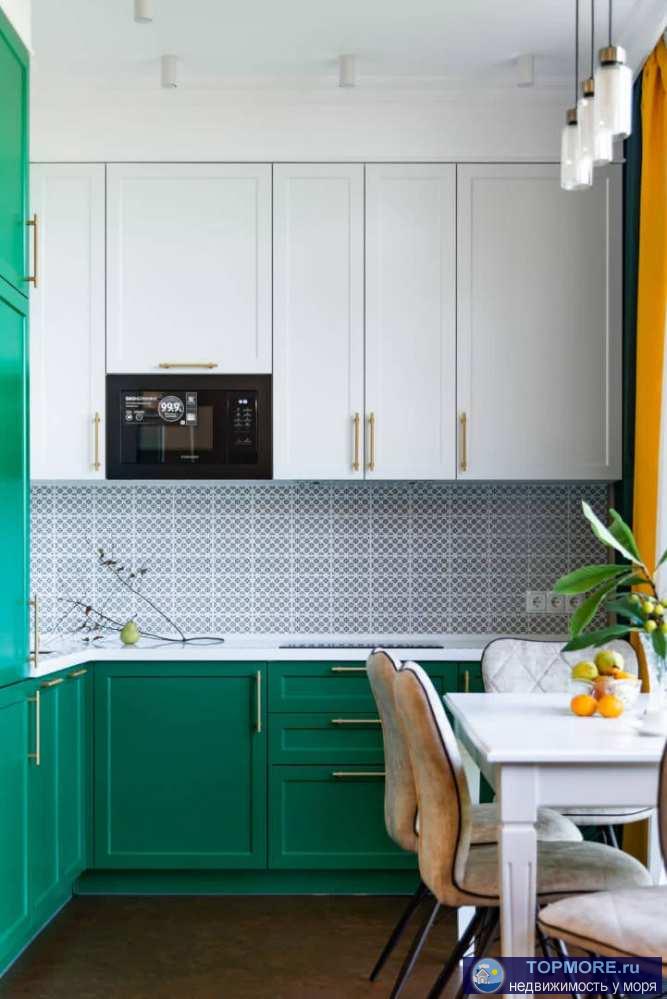 Лот № 165154. Продается евродвушка в Сочи, район Светлана.  Общая площадь - 50 м2. с мебелью и техникой, дизайнерский... - 2