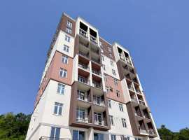 Лот № 165174. Квартира свободной планировки без отделки в доме...