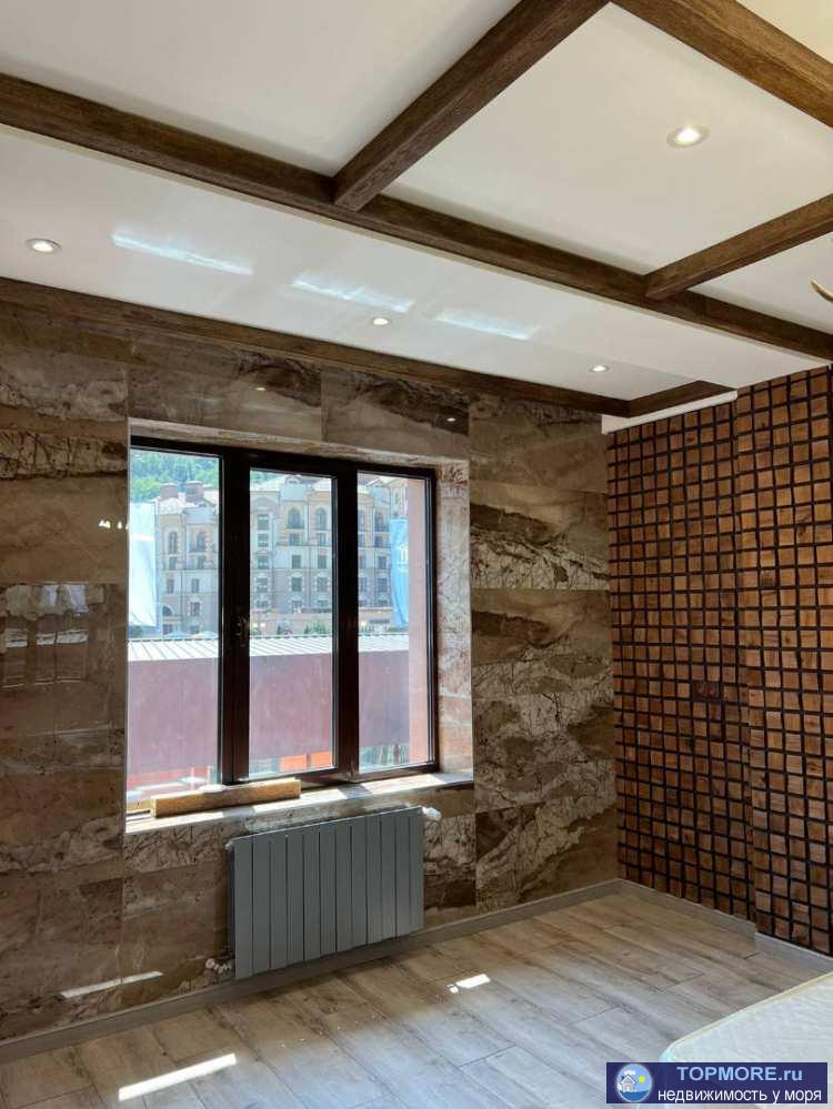 Лот № 165322. Продаю роскошный апартамент в пос.Эстосадок, на центральной улице, с новым ремонтом, мебелью,... - 2