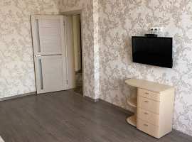 Лот № 21158. продаю полноценную 2-х комнатную квартиру. окна...