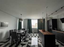 Продается эксклюзивная, совершенно новая, дизайнерская 4-х...