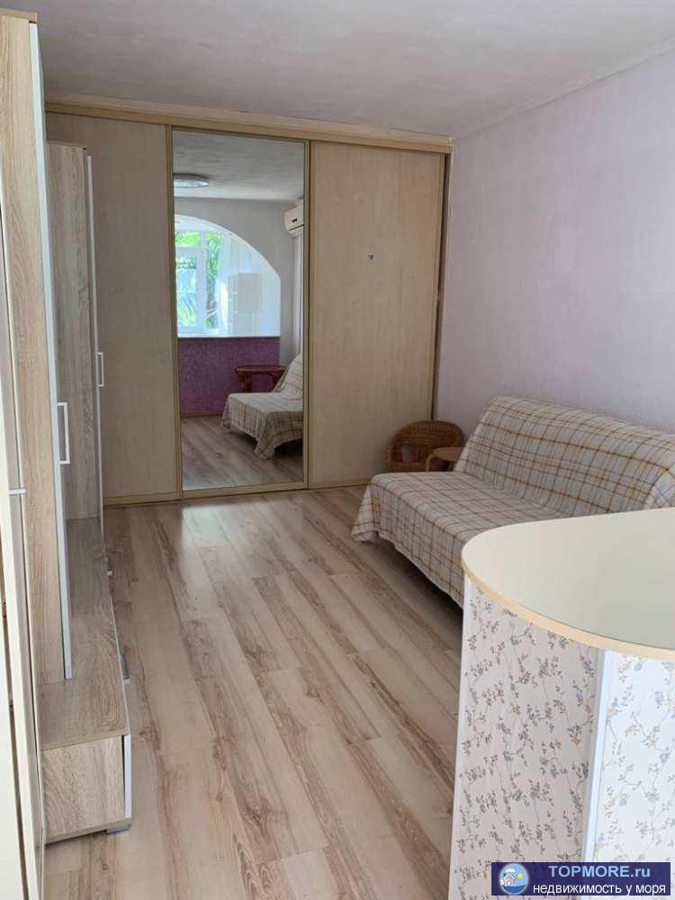 Лот № 165933. Продается квартира в Сочи, центр, ул. Роз 37, полностью меблированная, с дорогой техникой.  Комнаты... - 1