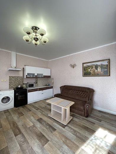 Сдается на Длительный срок дом в Гагаринском районе г. Севастополя. Евро-двушка. Отдельная спальная комната с... - 1