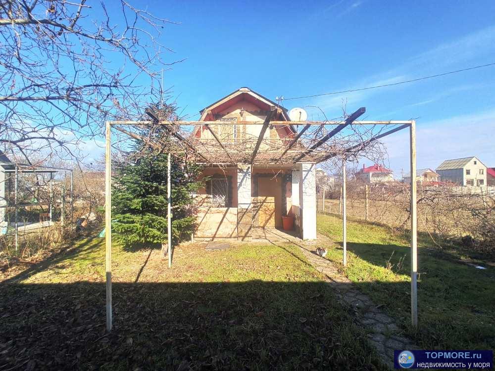 Продам Дом-дачу на участке 4 сотки, в районе между с. Орловкой и пгт Кача, в хорошем дачном массиве СНТ Нахимовец.... - 1