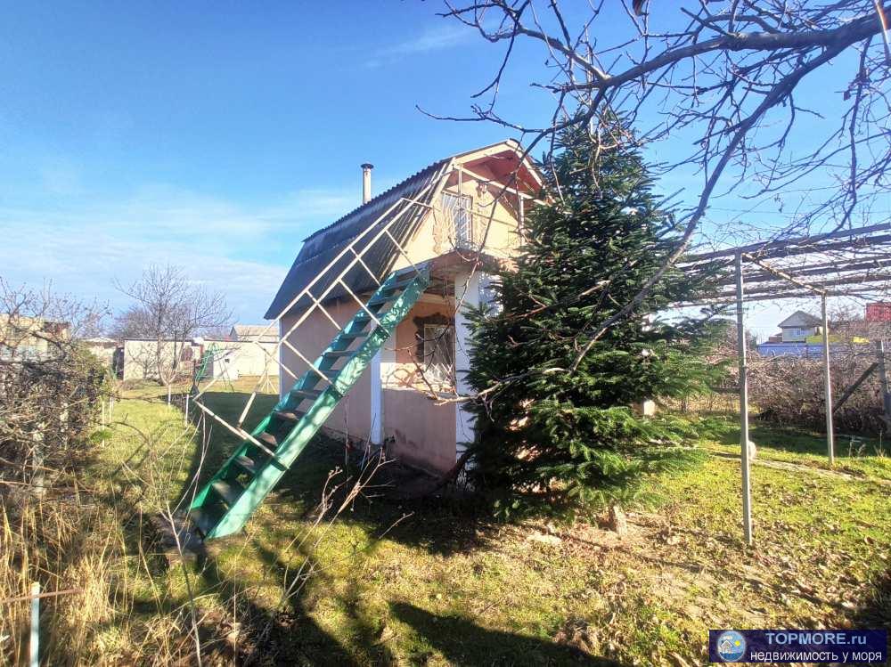 Продам Дом-дачу на участке 4 сотки, в районе между с. Орловкой и пгт Кача, в хорошем дачном массиве СНТ Нахимовец.... - 2