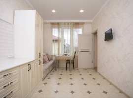 Лот № 166203. Продается отличная просторная квартира на среднем...