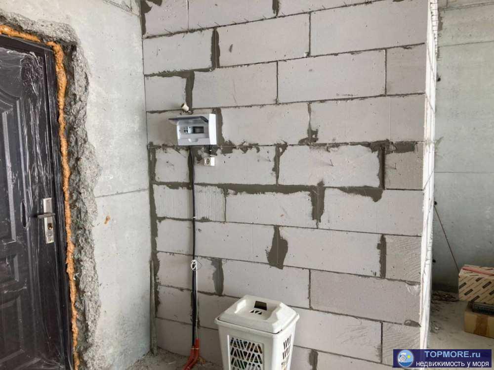 Лот № 166415. Продается квартира в Сочи, район Макаренко, свободной планировки с большим панорамным окном. Общая... - 1