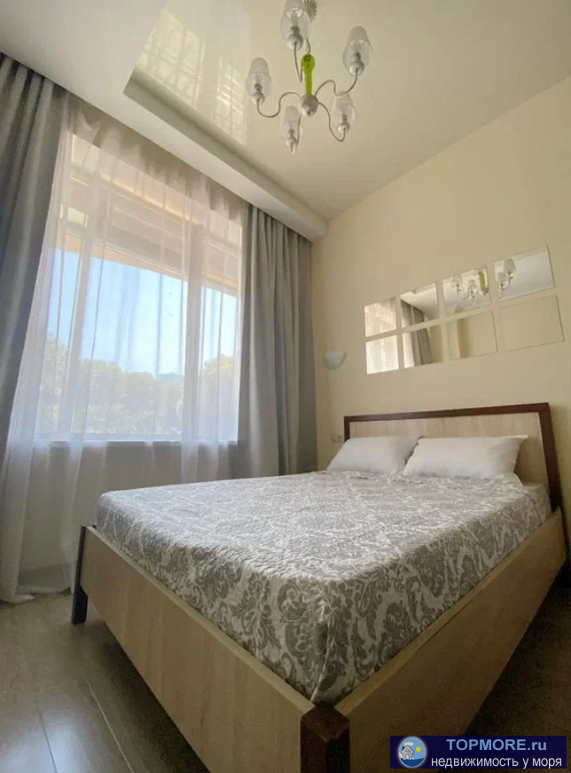 Лот № 166253. Продаётся квартира-студия в Сочи центр, с выделенной спальной зоной в доме элит-класса, до моря 300...