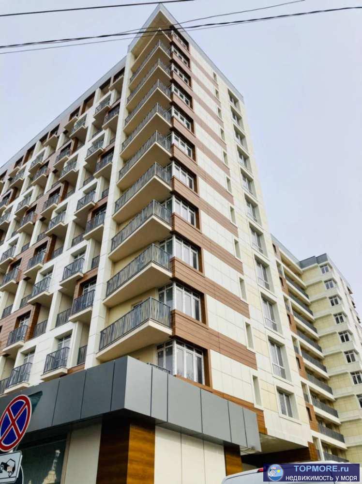 Лот № 166244. Продаю квартиру в Сочи в зеленом районе в центре Хосты.  Общая площадь - 48,9 м2. Расположена на 8...