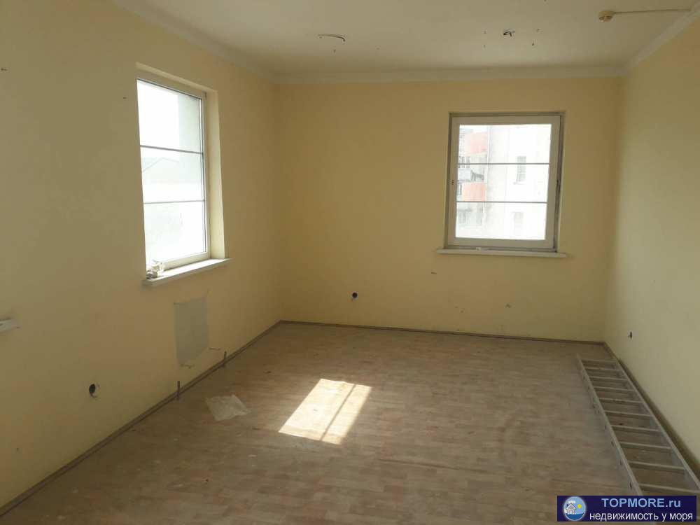 Лот № 161577. Продаю квартиру рядом с морем в г. Сочи. Квартира спланирована как студия, предчистовая отделка. Дом...