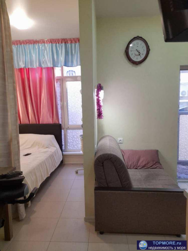 Лот № 165508. В продаже 1 комн. Квартира на 3 этаже в Адлере.  Квартира находится на ул. Просвещения, статус...