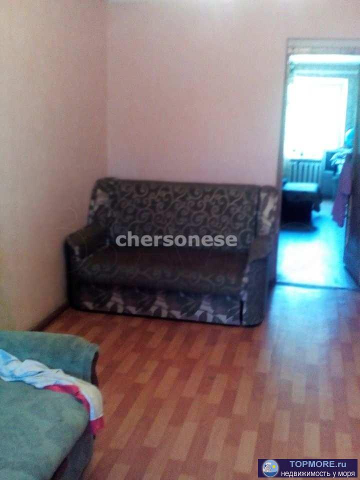 Продается однокомнатная  квартира в Бахчисарае.  Общая площадь 30 м2.  В жилом состоянии, сухая, светлая.   Отопление...