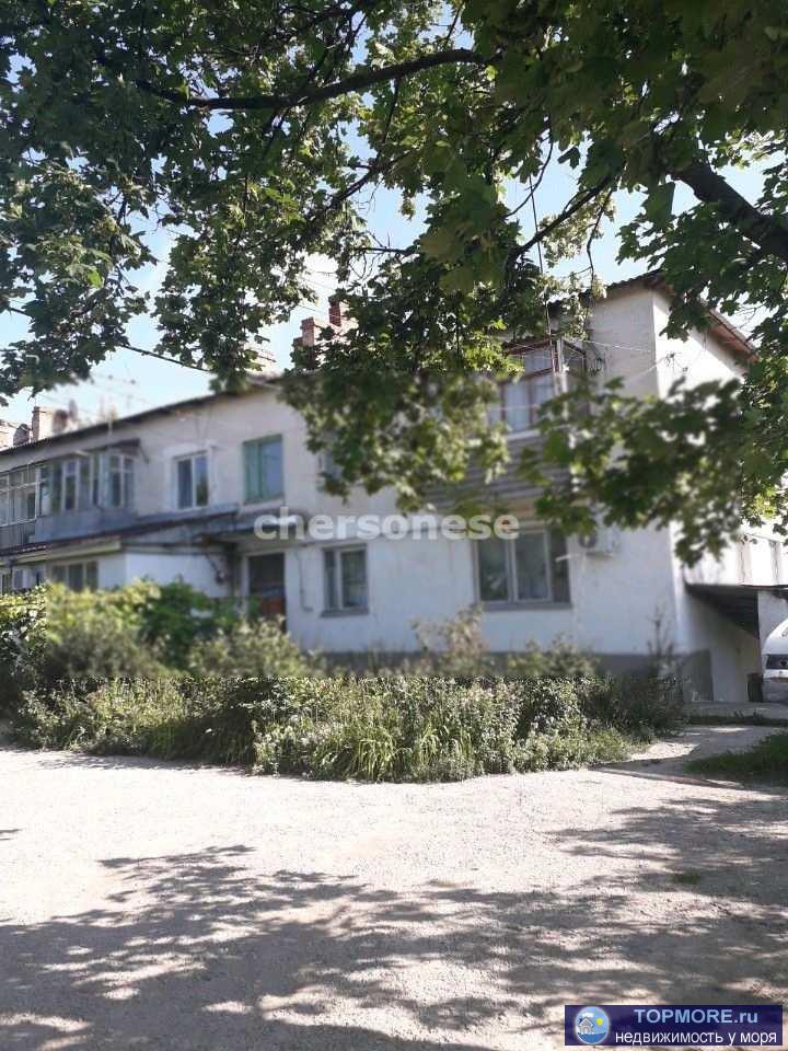 Продается однокомнатная  квартира в Бахчисарае.  Общая площадь 30 м2.  В жилом состоянии, сухая, светлая.   Отопление... - 1