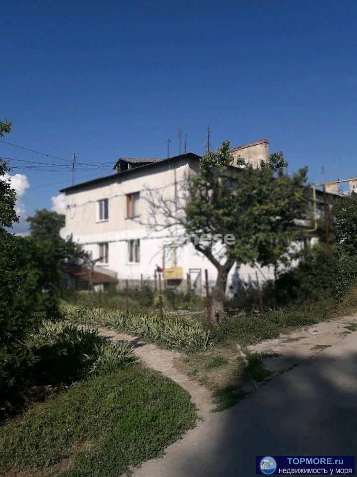 Продается однокомнатная  квартира в Бахчисарае.  Общая площадь 30 м2.  В жилом состоянии, сухая, светлая.   Отопление... - 2