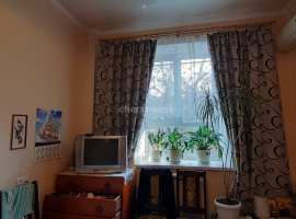 Продается уютная светлая комната 17 кв.м. на 1 этаже в коммунальной...