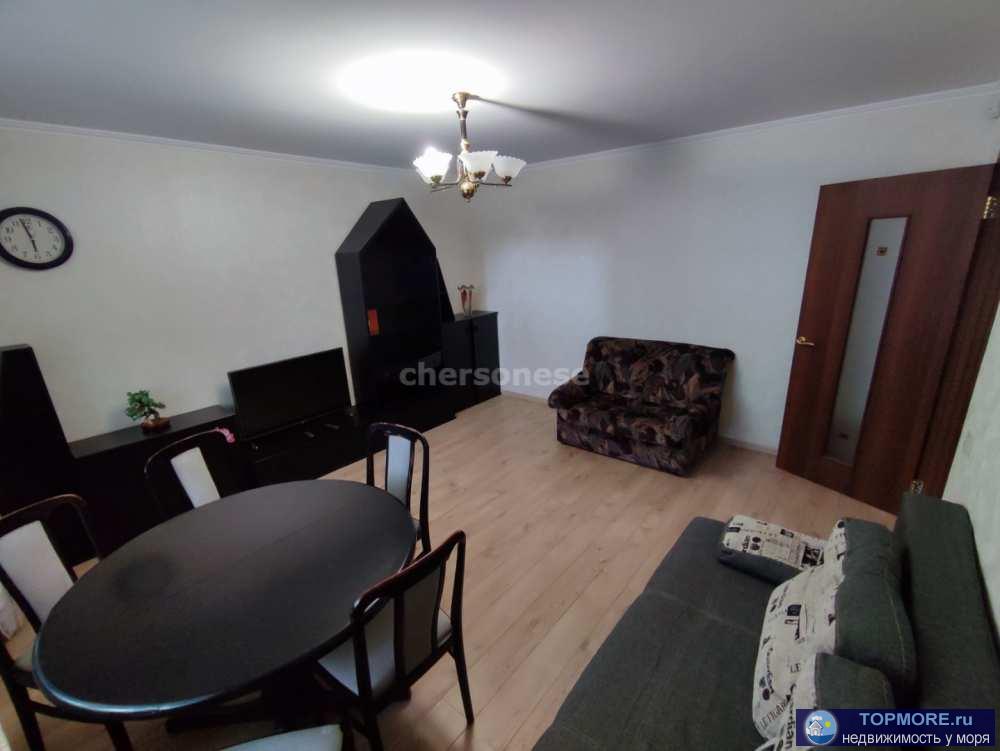 В прямой продаже трёхкомнатная квартира в Гагаринском районе.  Про документы: один взрослый собственник, подходит под... - 2