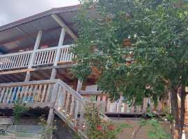 Лот № 21176. Прдается шикарный дом с участком,с прекрасным видом на...