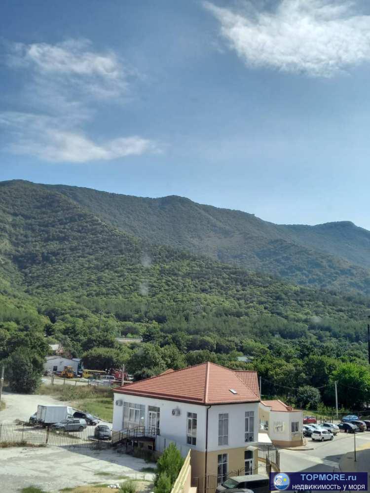 Лот № 21185. Продается 2-х комнатная квартира, никто не прописан,почти не проживали, панорамные окна, вид на сосновый...