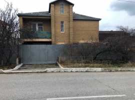 Лот № 21186. Продам кирпичный жилой дом. г.Геленджик, район Голубая...