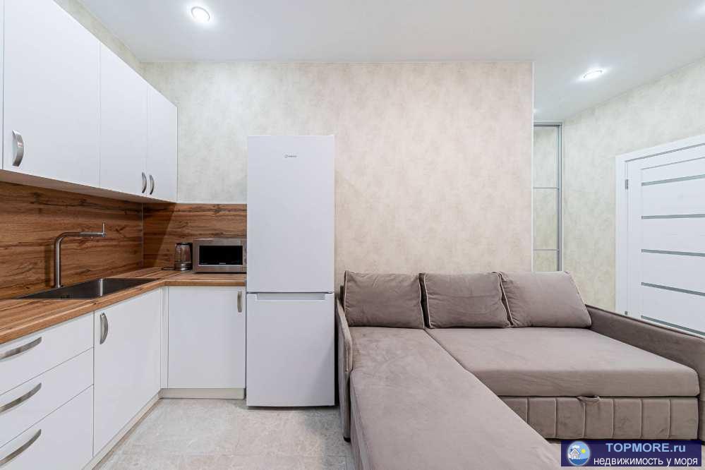 Лот № 167712. Продаётся апартамент (поделённый на два) общей площадью 90 м2.Три отдельных спальни, два санузла. Перед... - 2