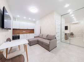 Лот № 167712. Продаётся апартамент (поделённый на два) общей...