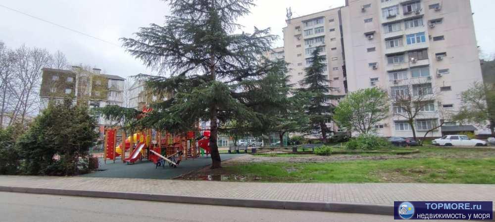 Лот № 168265. Продаю квартира в центре Кудепсты, в 15 минутах ходьбы от моря.Квартира в высотке на 5 этаже, окна...