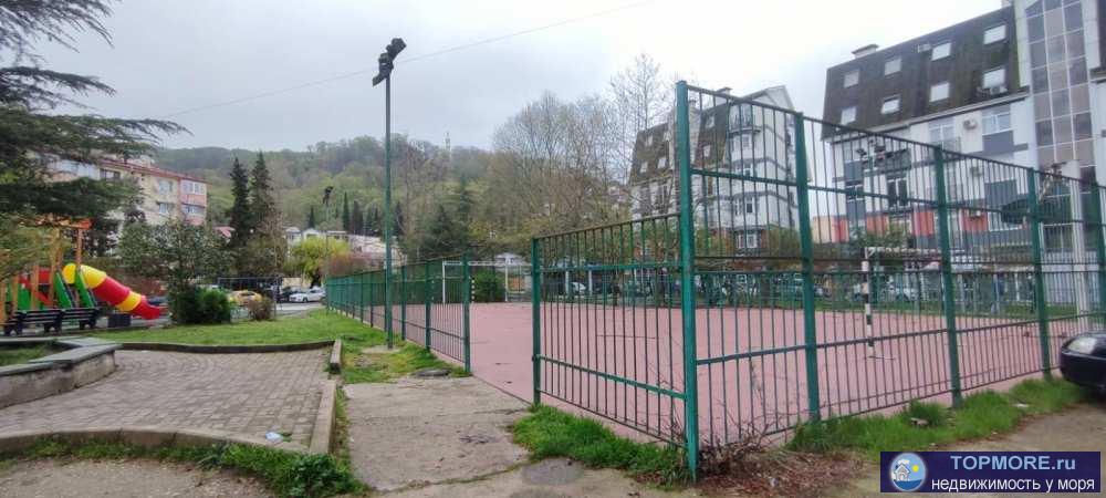 Лот № 168265. Продаю квартира в центре Кудепсты, в 15 минутах ходьбы от моря.Квартира в высотке на 5 этаже, окна... - 1