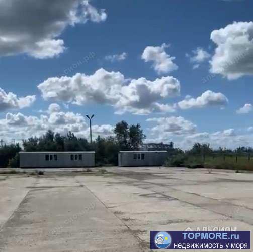 Продам склад с жд тупиком, порт Кавказ. Общая площадь земельного участка 55 соток. На участке расположено здание... - 2