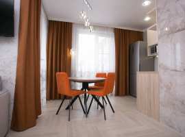 Лот № 167896. Продается студия с авторским ремонтом в пгт Сириус,...