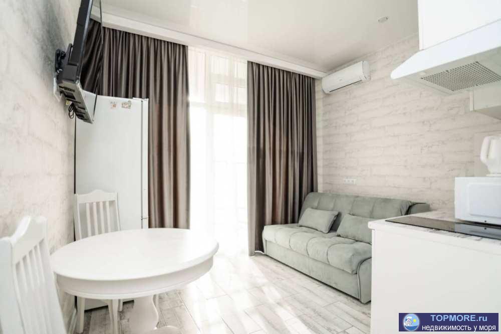 Лот № 168653. Продаётся шикарная двух-комнатная квартира в элитном доме, до моря 500 метров.В квартире выполнен...