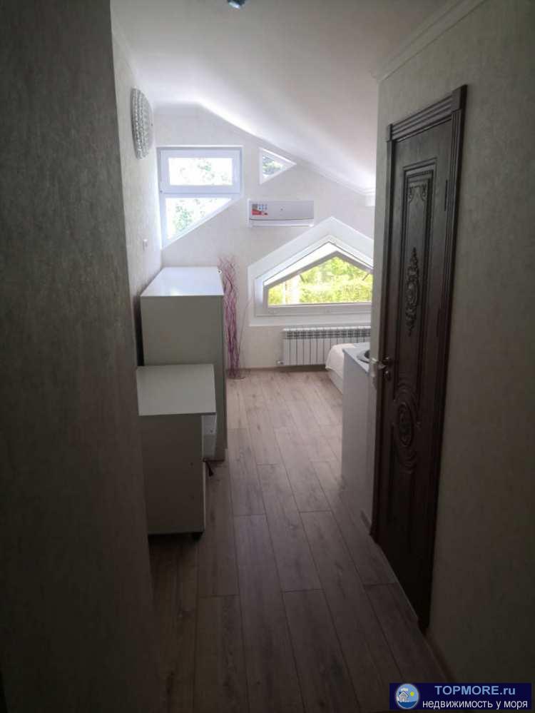 Лот № 126639. Продаю комфортные апартаменты с ремонтом и мебелью. Море с песчано-галичным пляжем всего в 10 минутах... - 2