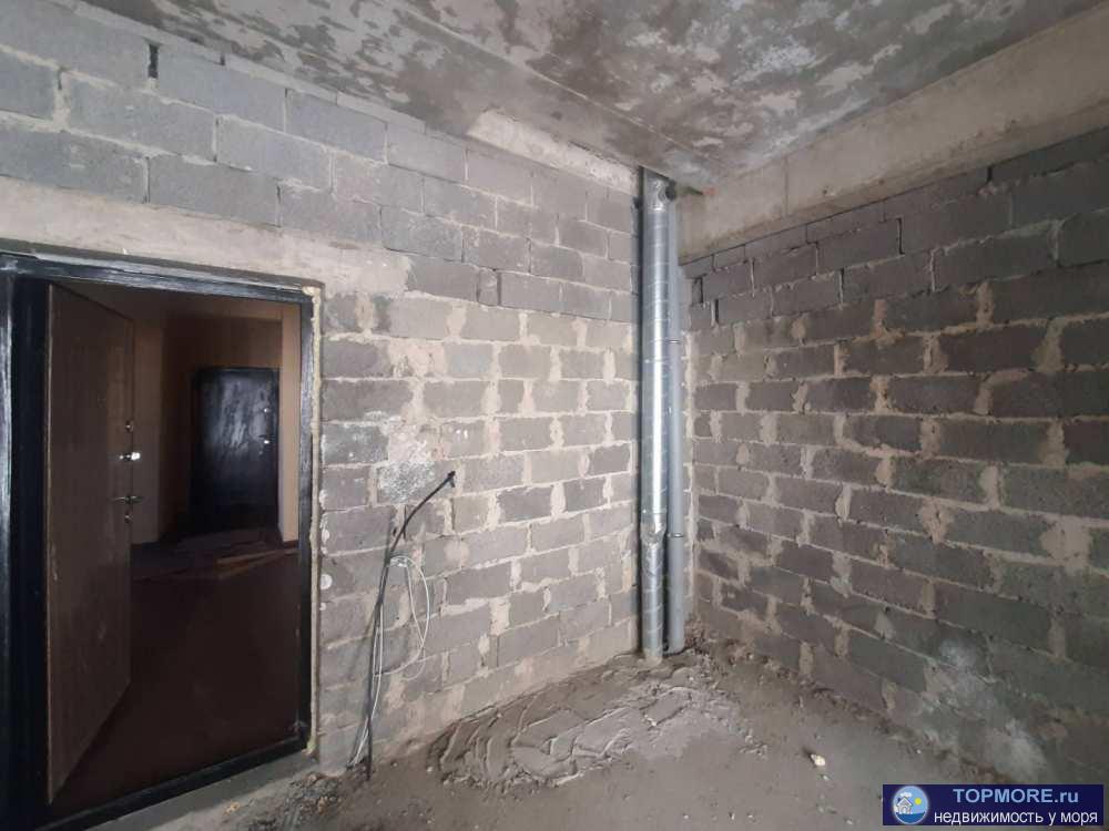 Лот № 168672. Предлагается к продаже просторная студия. Планировка свободная. Квартира под ремонт. Дом находится в... - 2