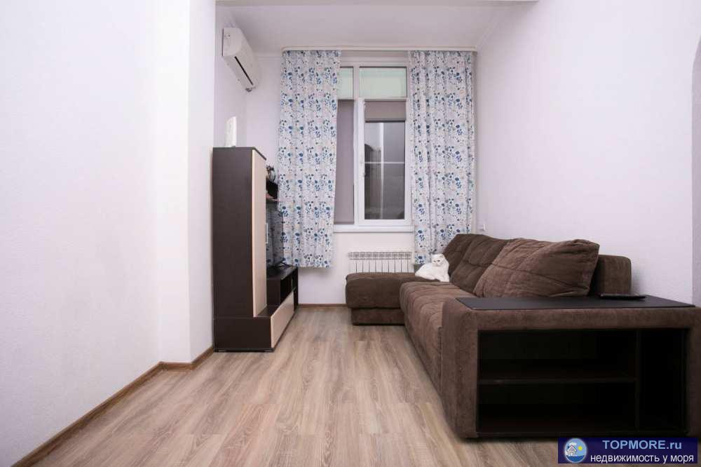 Лот № 166792. Продается квартира в Адлере, недалеко от ж/д вокзала.  Площадь - 43 м2. Квартира очень уютная, светлая,...